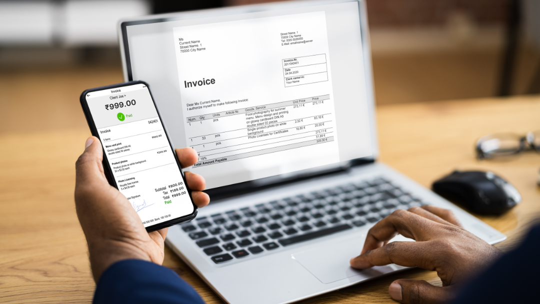 E Invoices in Laptop and mobile phone